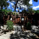 Campingplatz Casas Da Gruta - *