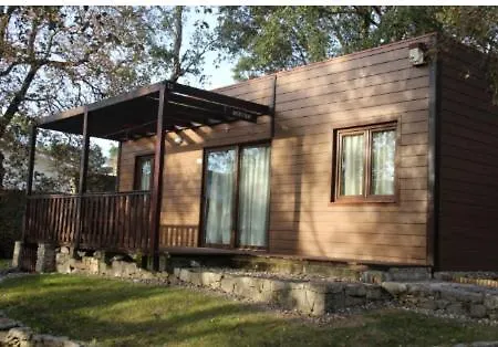 مكان تخييم Casas Da Gruta - Mira (Leiria)