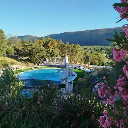 Casas Da Gruta - Campeggio