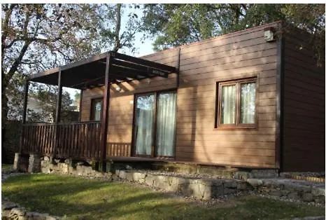 Camping Casas Da Gruta - Mira (Leiria)