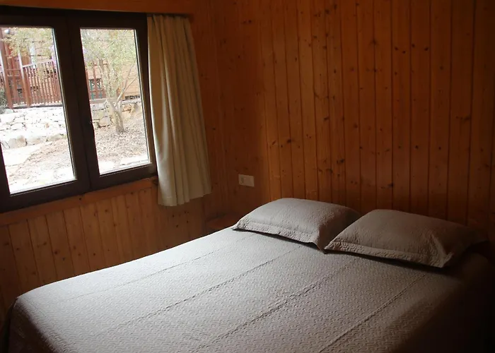 Camping Casas Da Gruta -